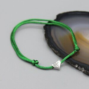 Jewelry heart silver green string bracelet adjustable fashion delicate brand new